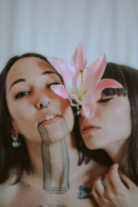 RETRATO FLOWERS