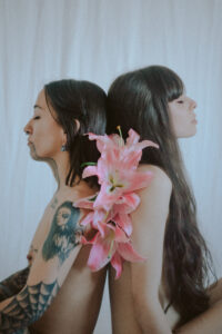 RETRATO FLOWERS