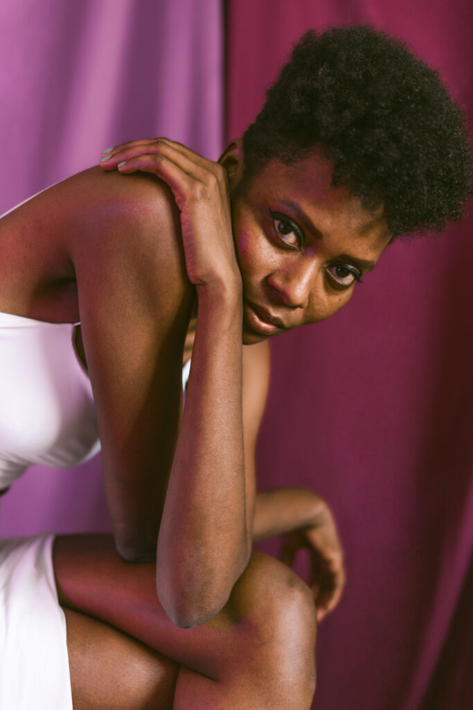 Retrato en lencería en estudio