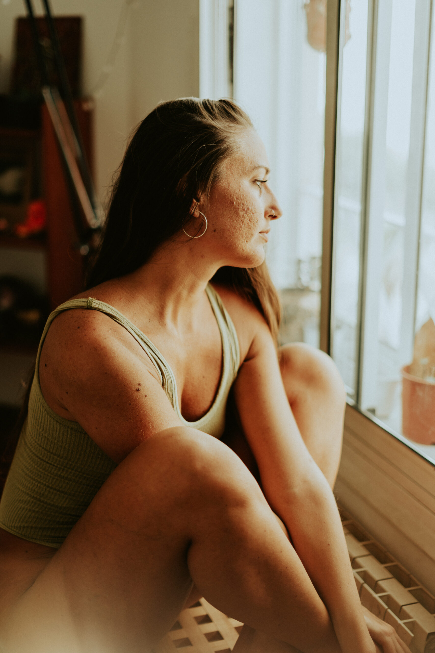 Sesión con modelo en interiores