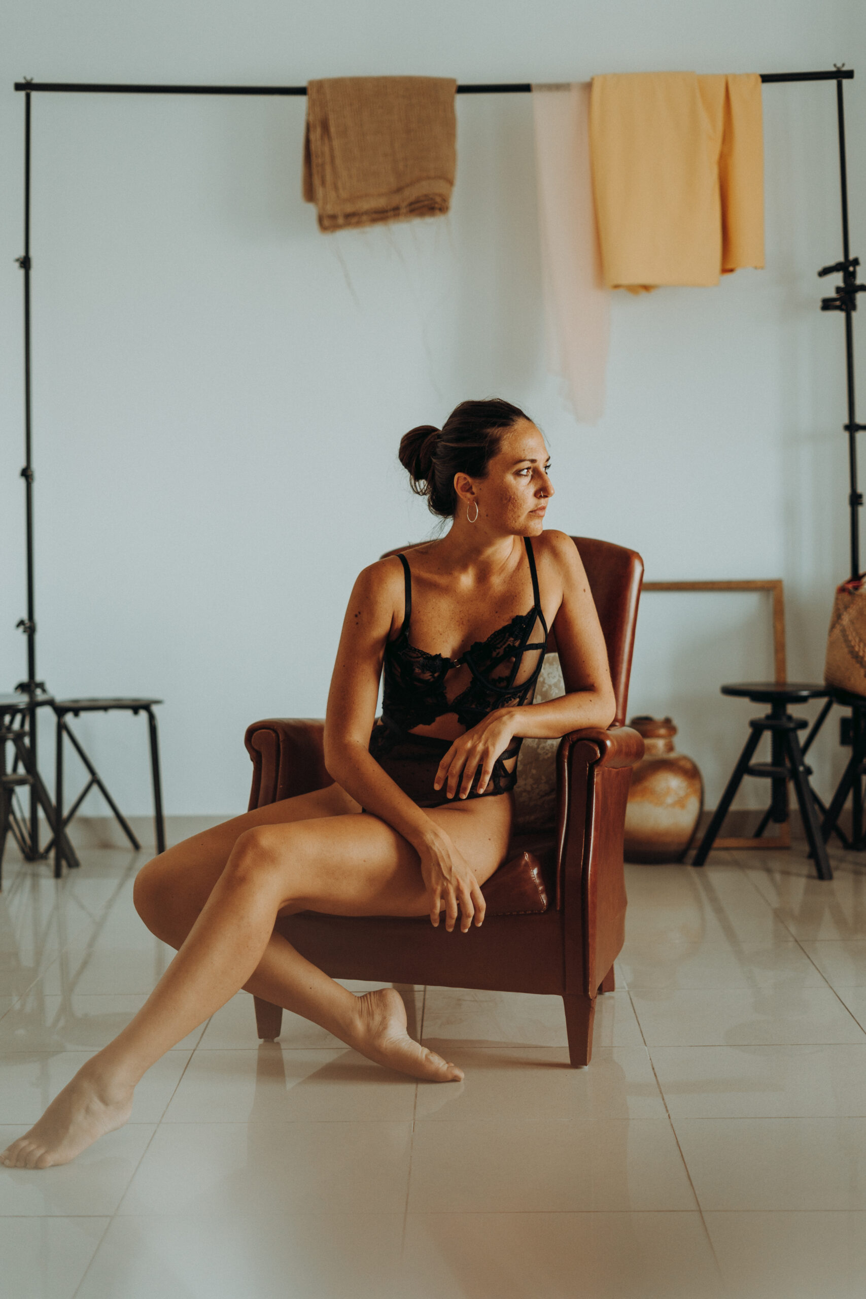 Sesión con modelo en interiores