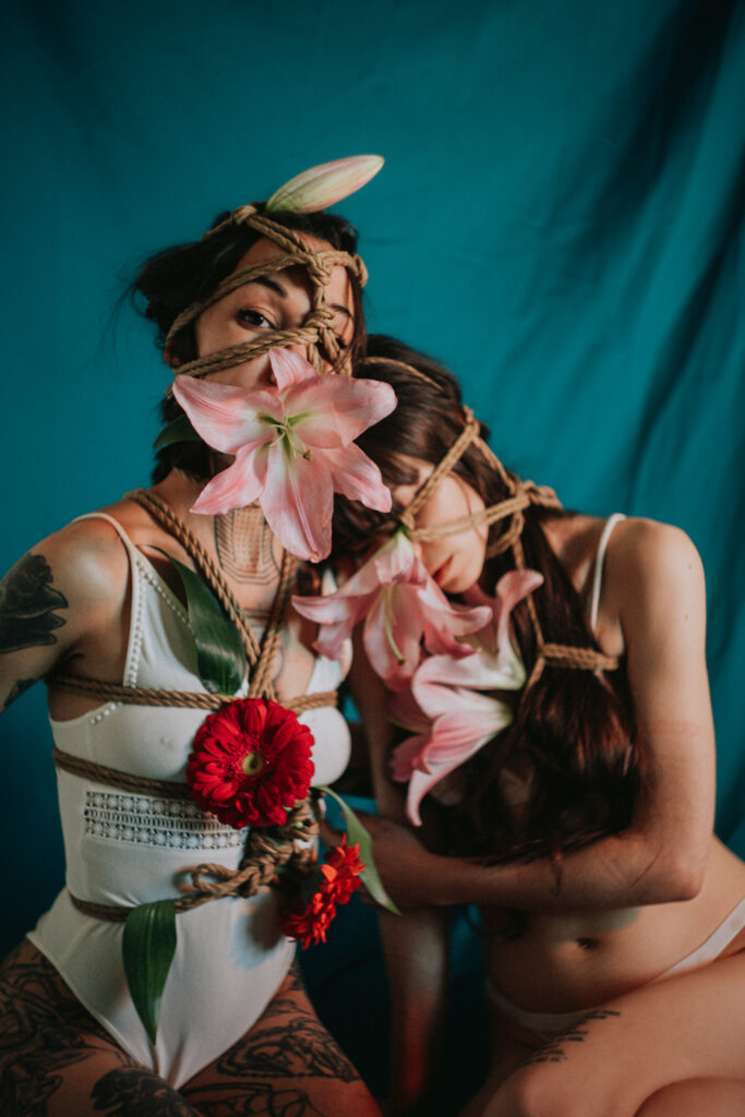 Sesión de shibari en estudio