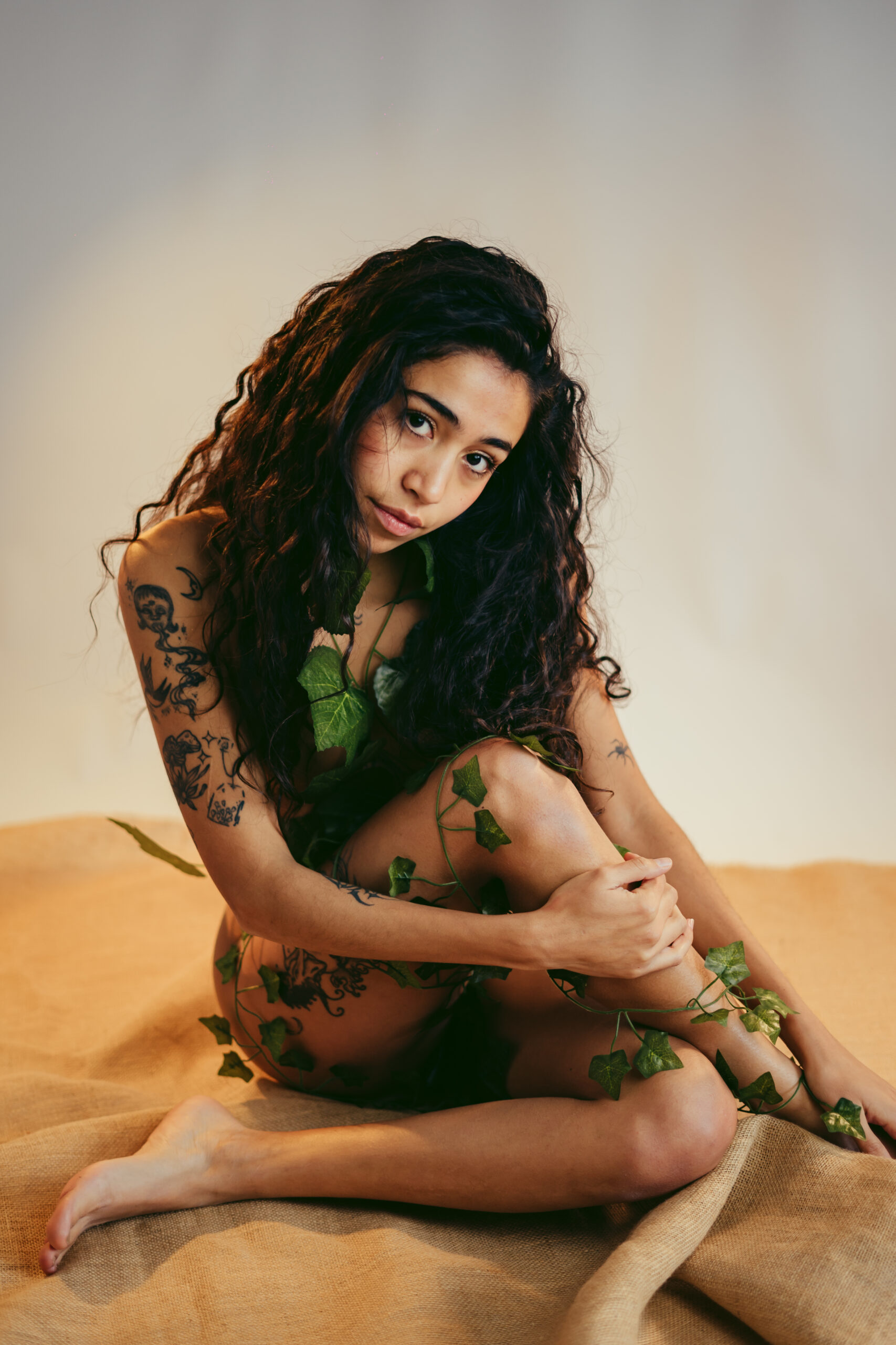 Sesión de fotos de desnudo en estudio