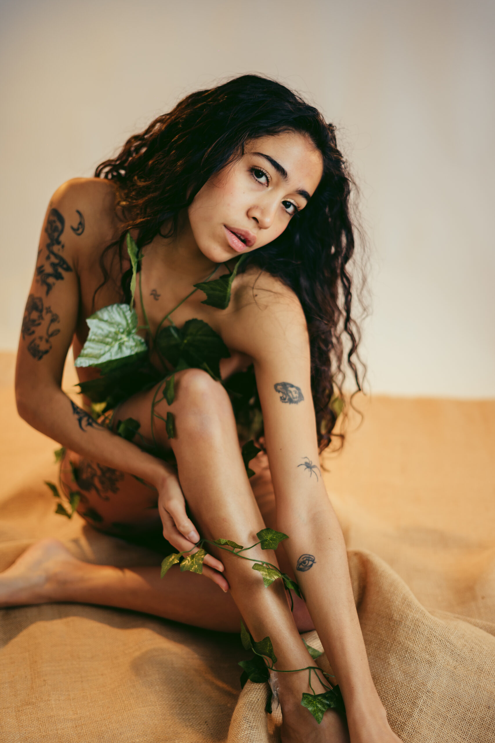 Sesión de fotos de desnudo en estudio