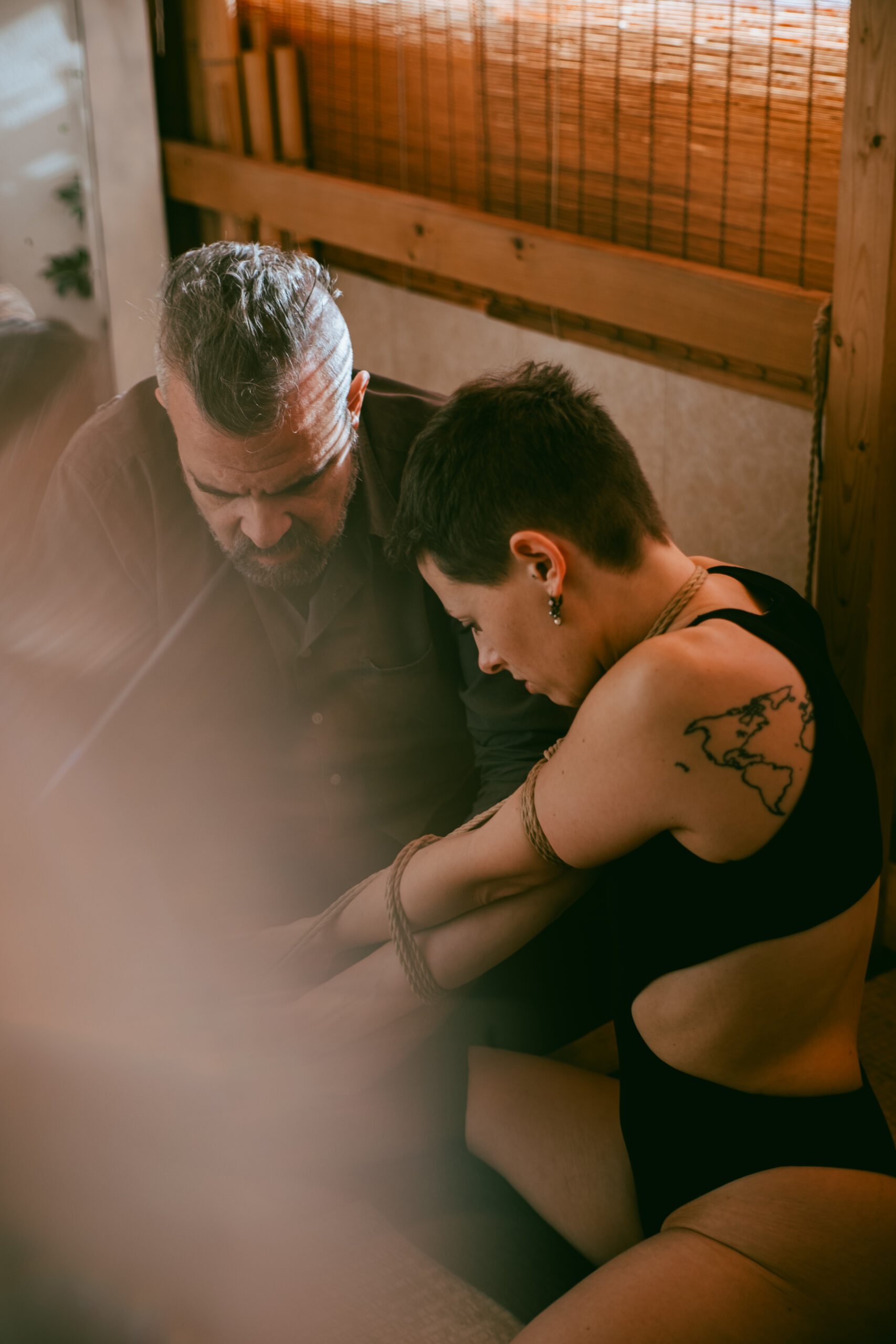 Sesión de fotos íntimas de shibari