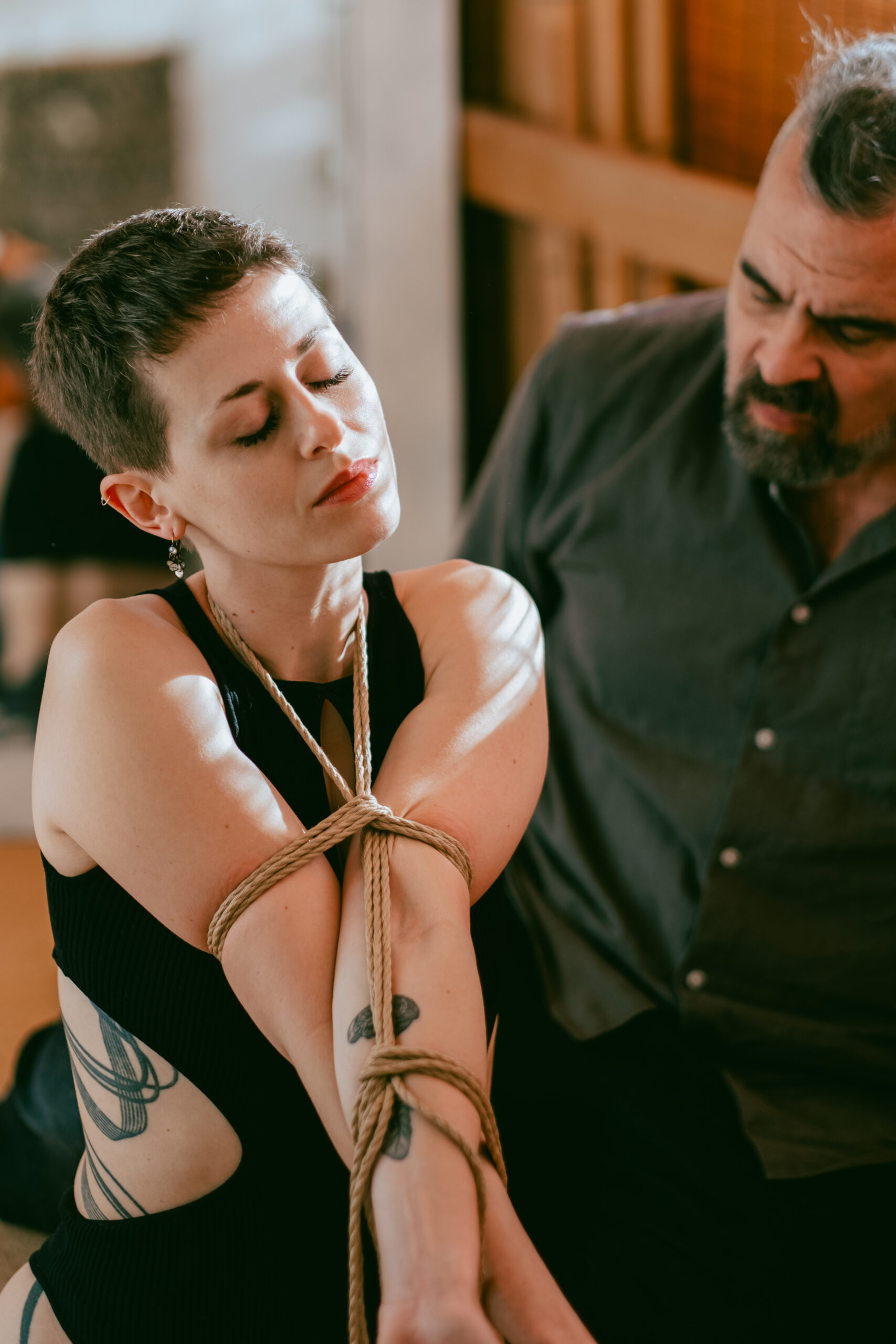 Sesión de fotos íntimas de shibari