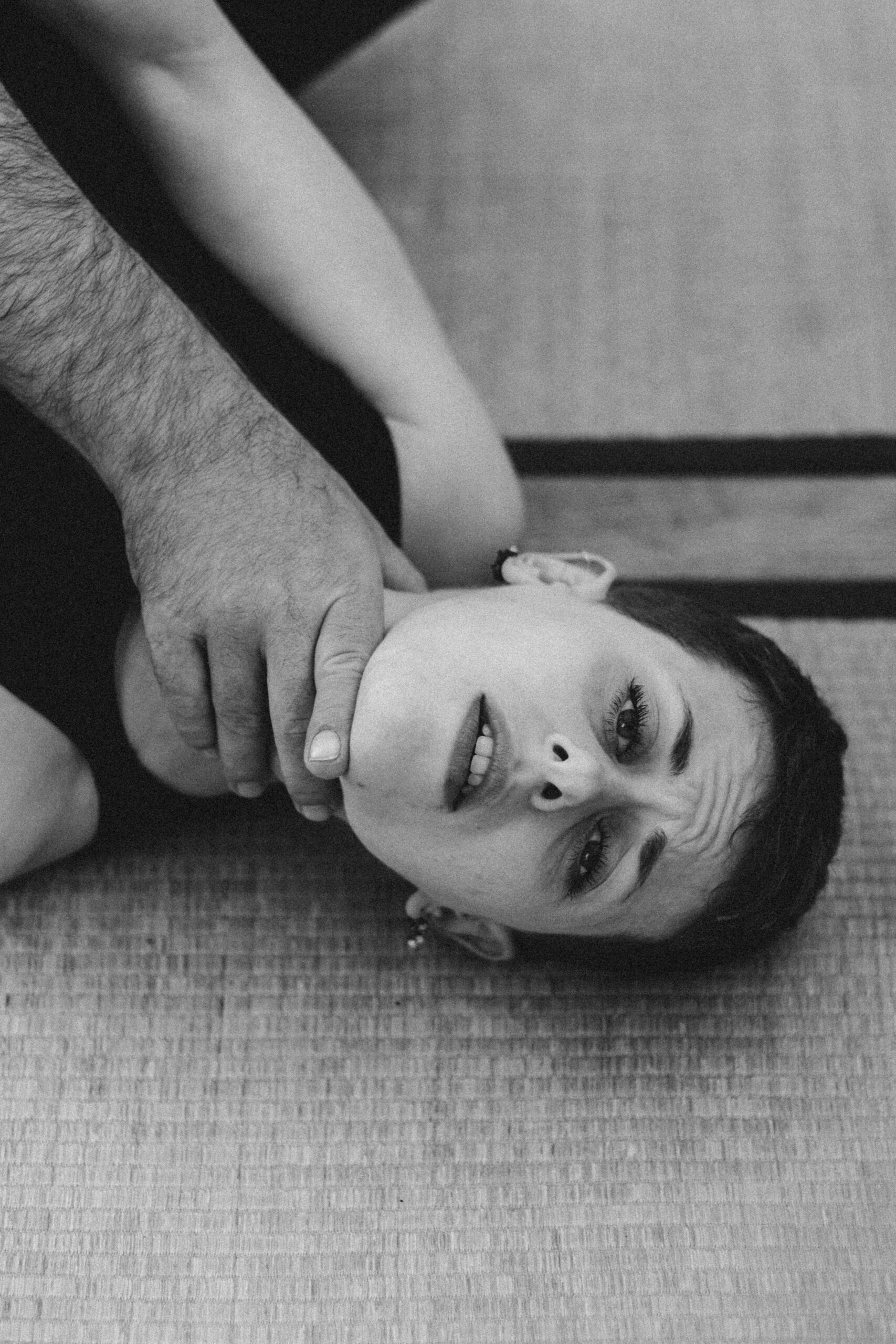 Sesión de fotos íntimas de shibari