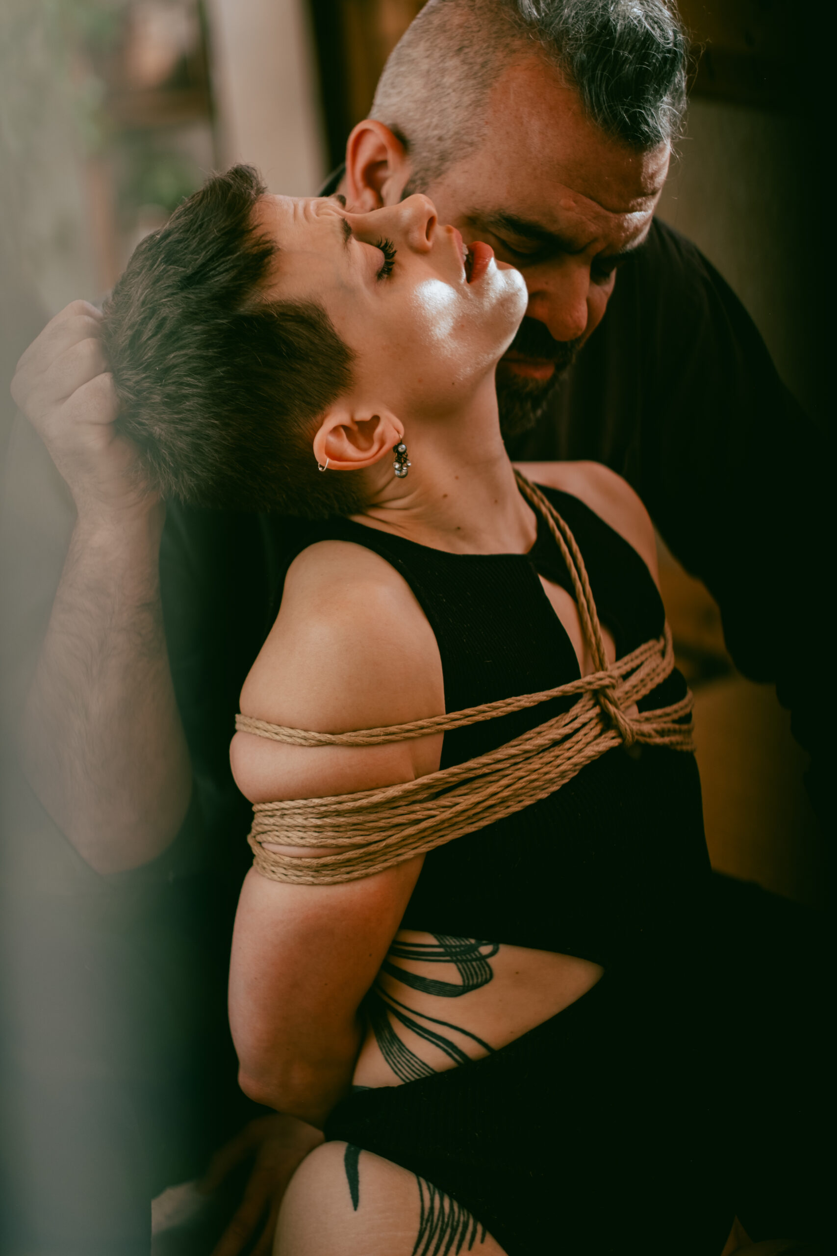 Sesión de fotos íntimas de shibari