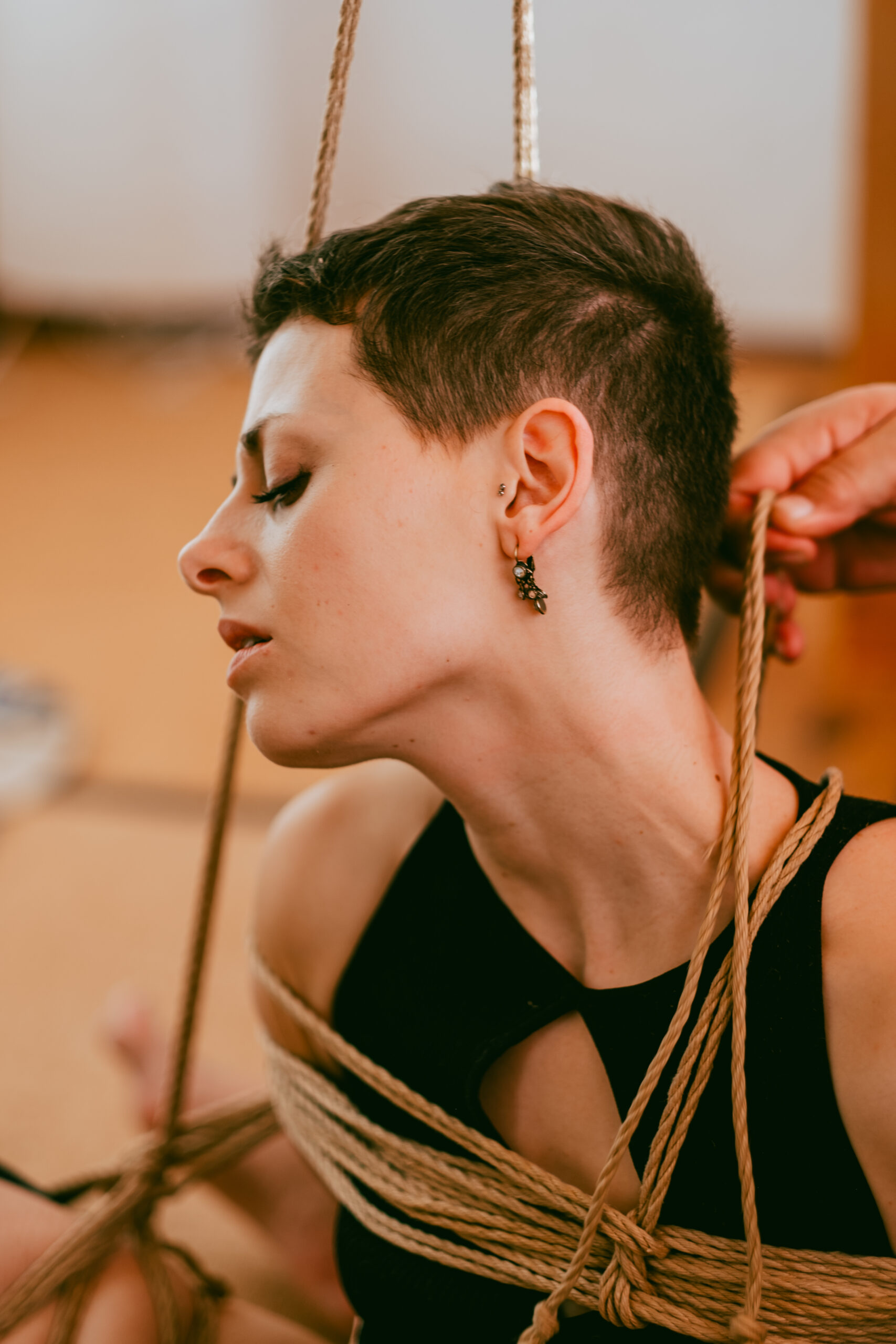 Sesión de fotos íntimas de shibari