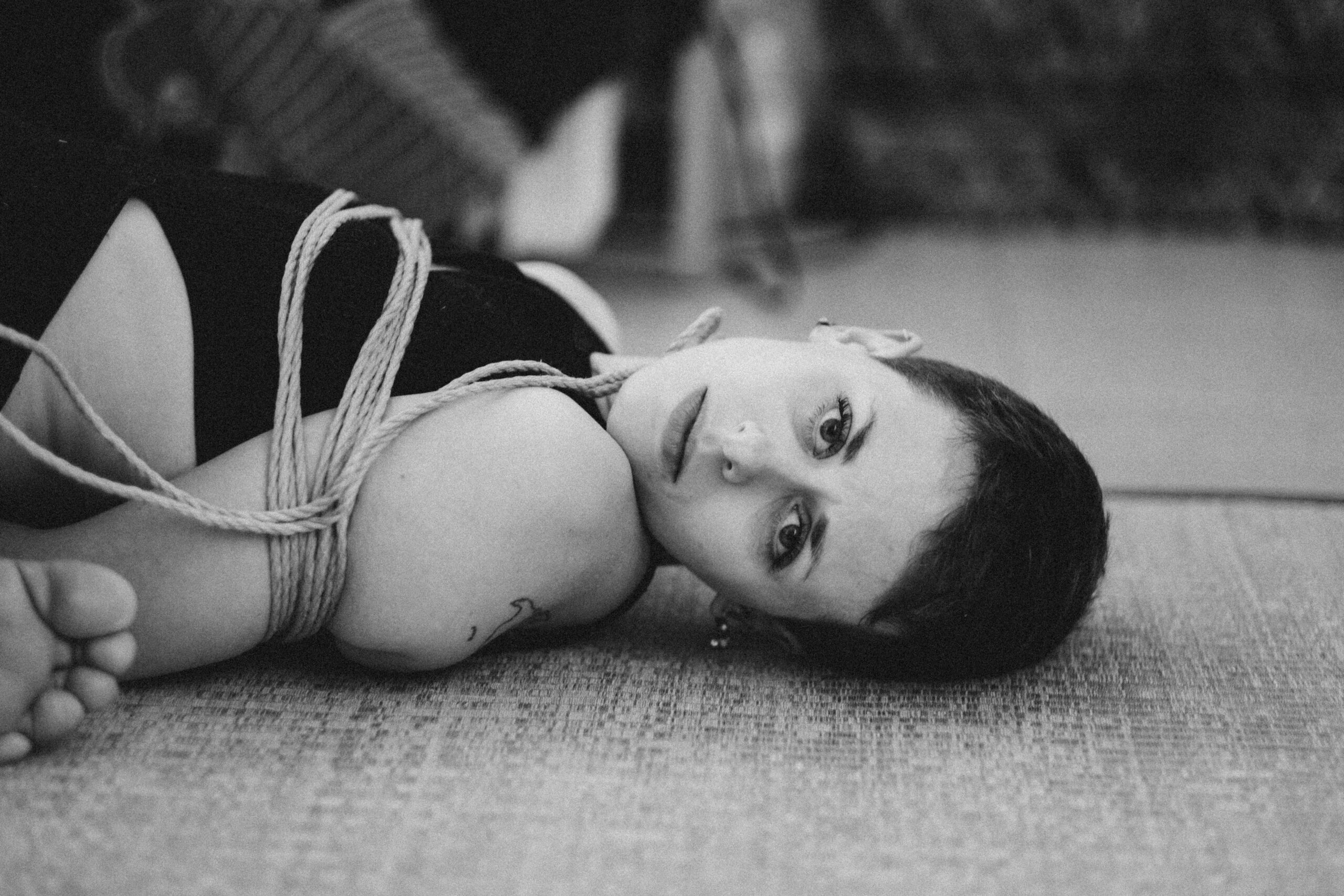 Sesión de fotos íntimas de shibari