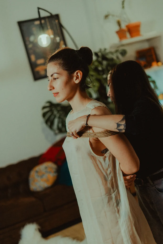 Sesión de shibari
