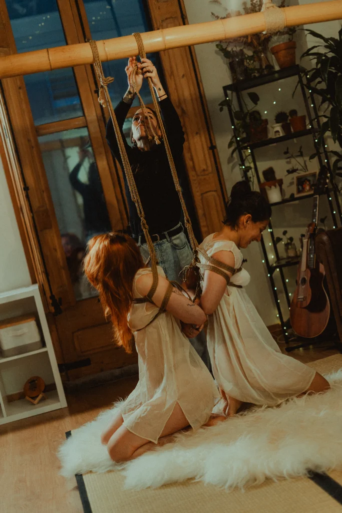 Sesión de shibari