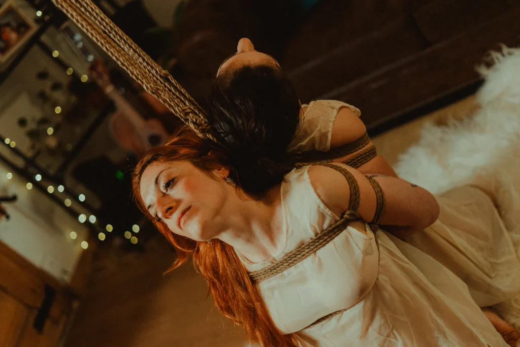 Sesión de shibari