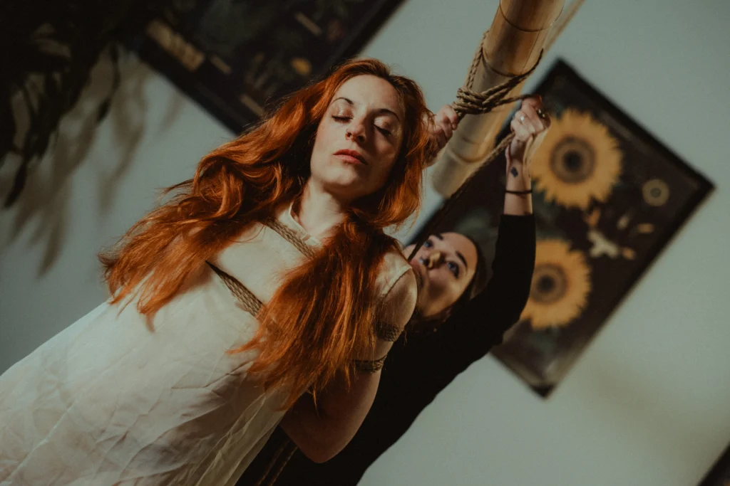 Sesión de shibari