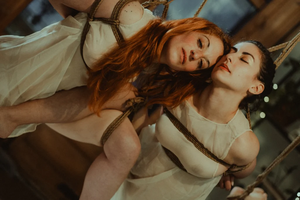 Sesión de shibari