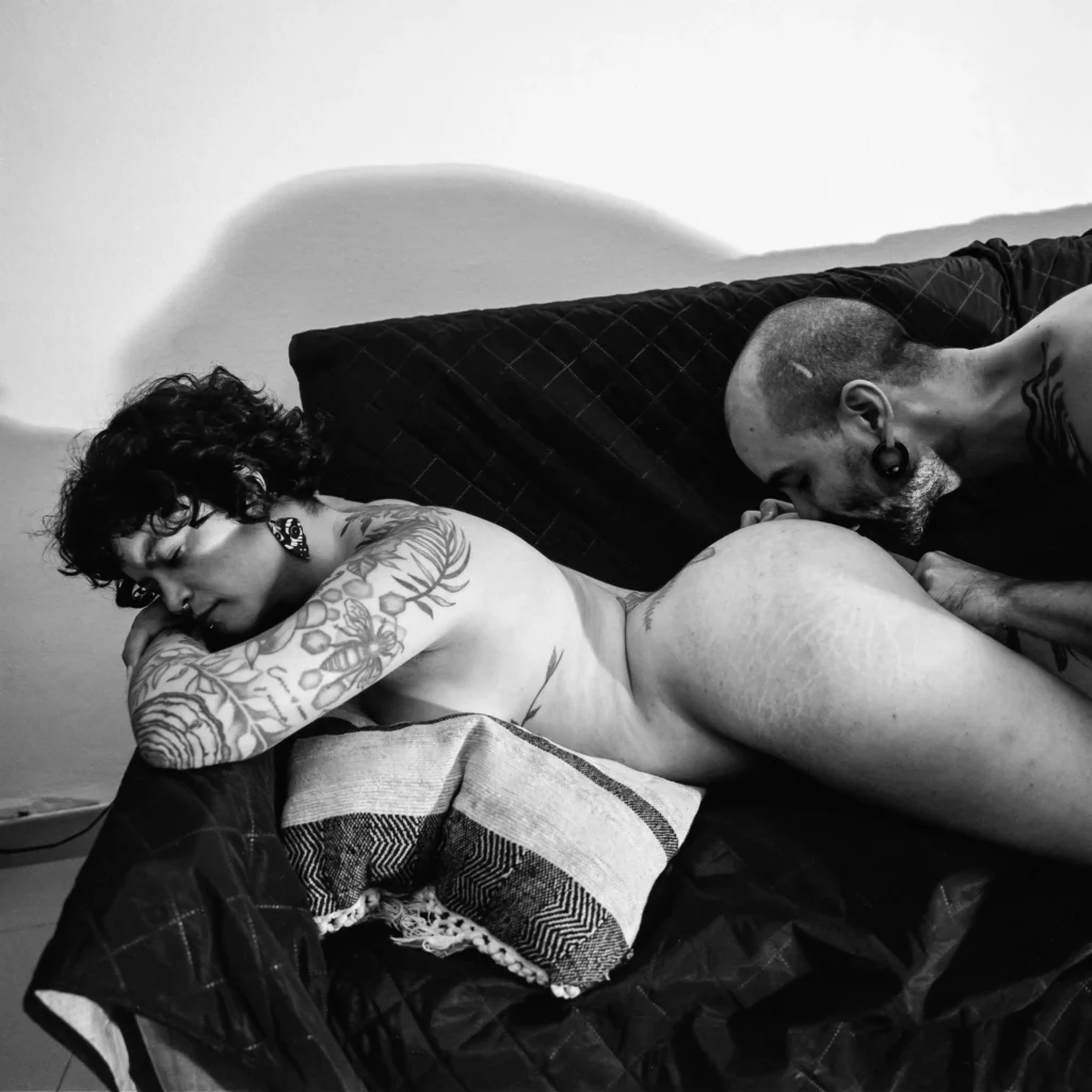 Photo shoot of an analog sexual encounter