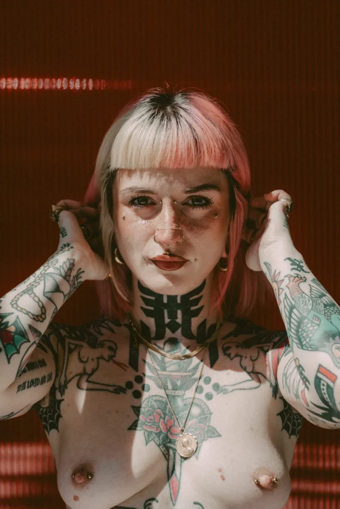 Sesión de fotos de retrato y desnudo en estudio
