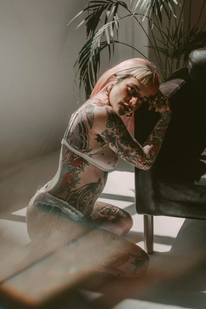 Sesión de fotos de retrato y desnudo en estudio
