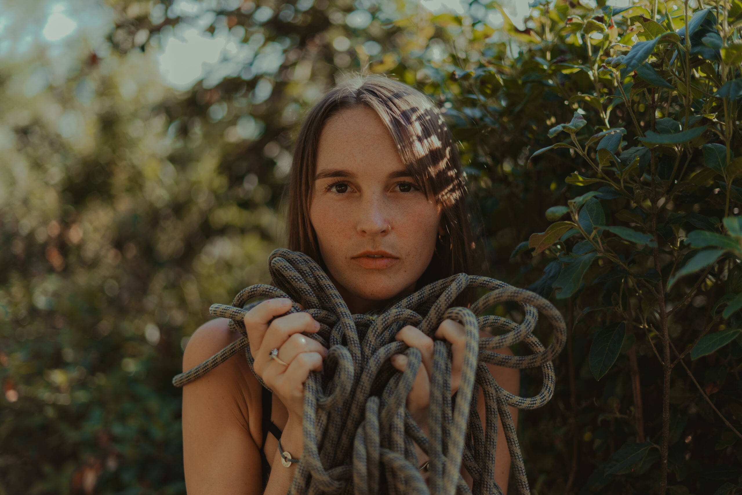 Intimate photoshoot in nature