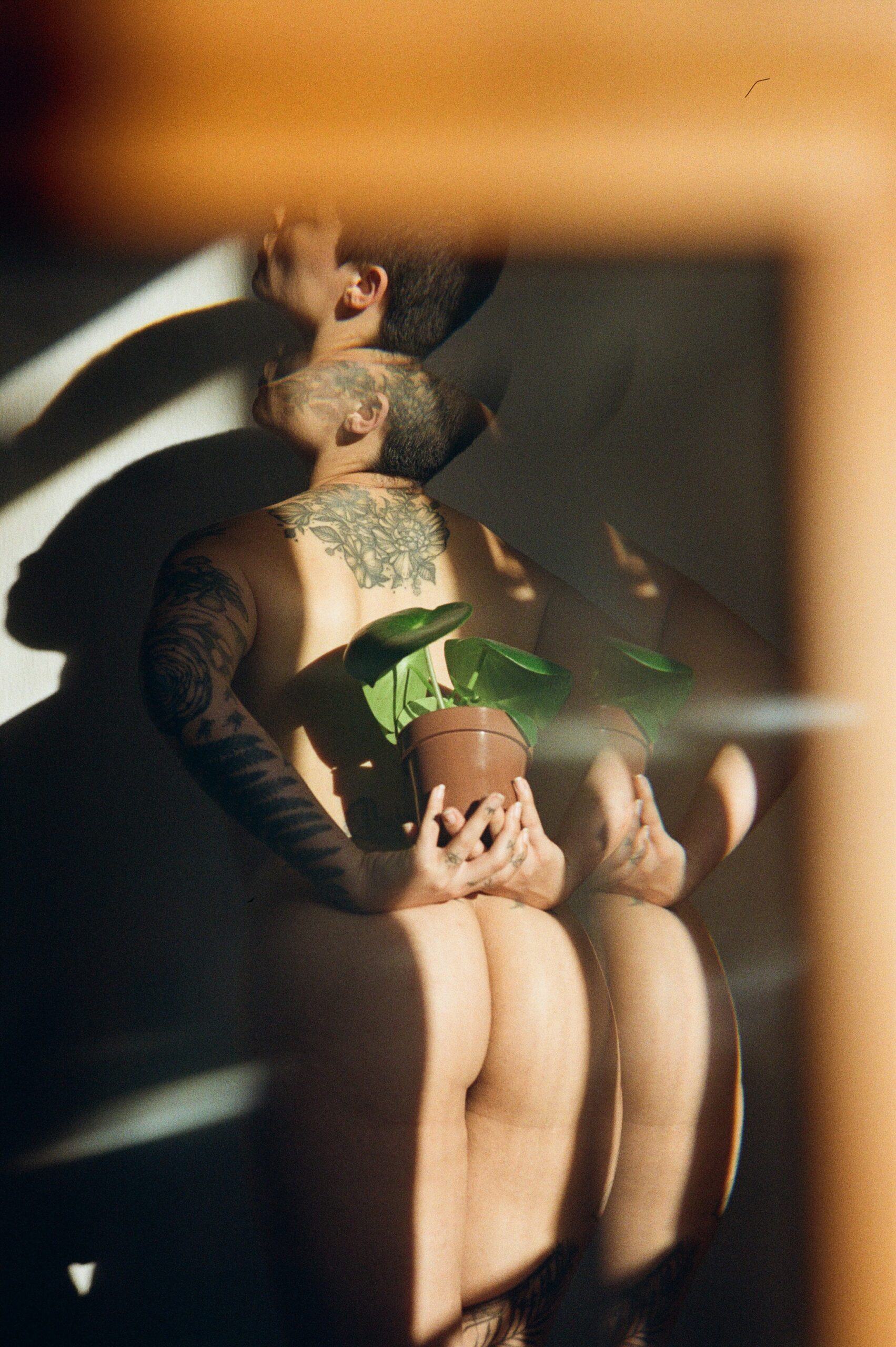 Sesión de fotos de desnudo analógica