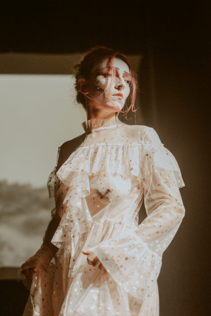 Photos during a shibari performance