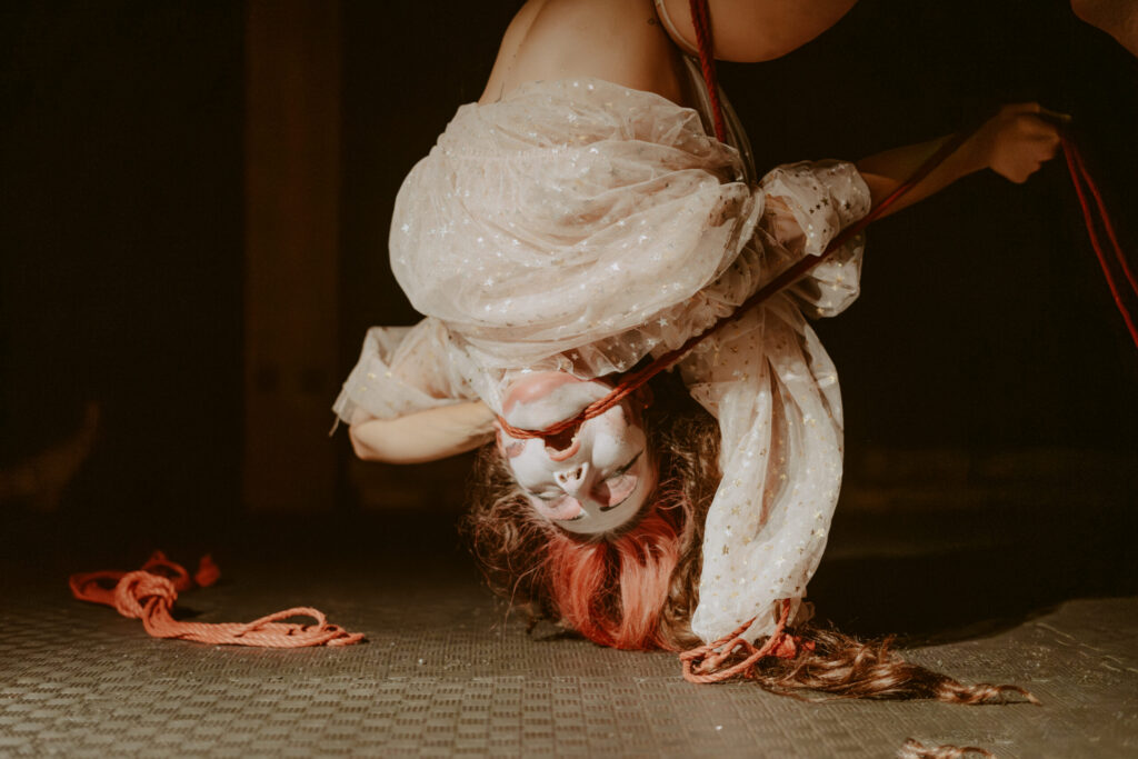 Photos during a shibari performance