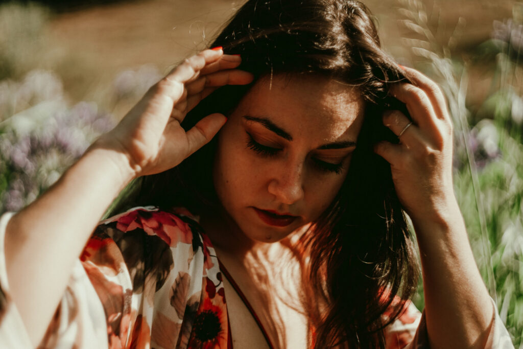 Sesión de fotos en lencería en exteriores