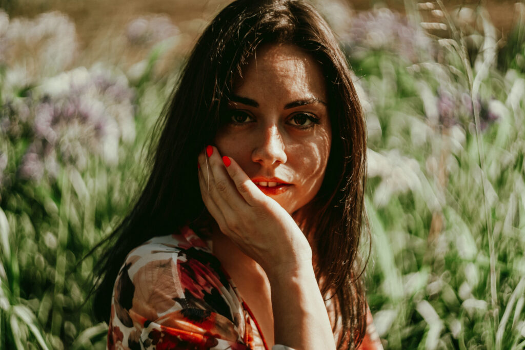 Sesión de fotos en lencería en exteriores