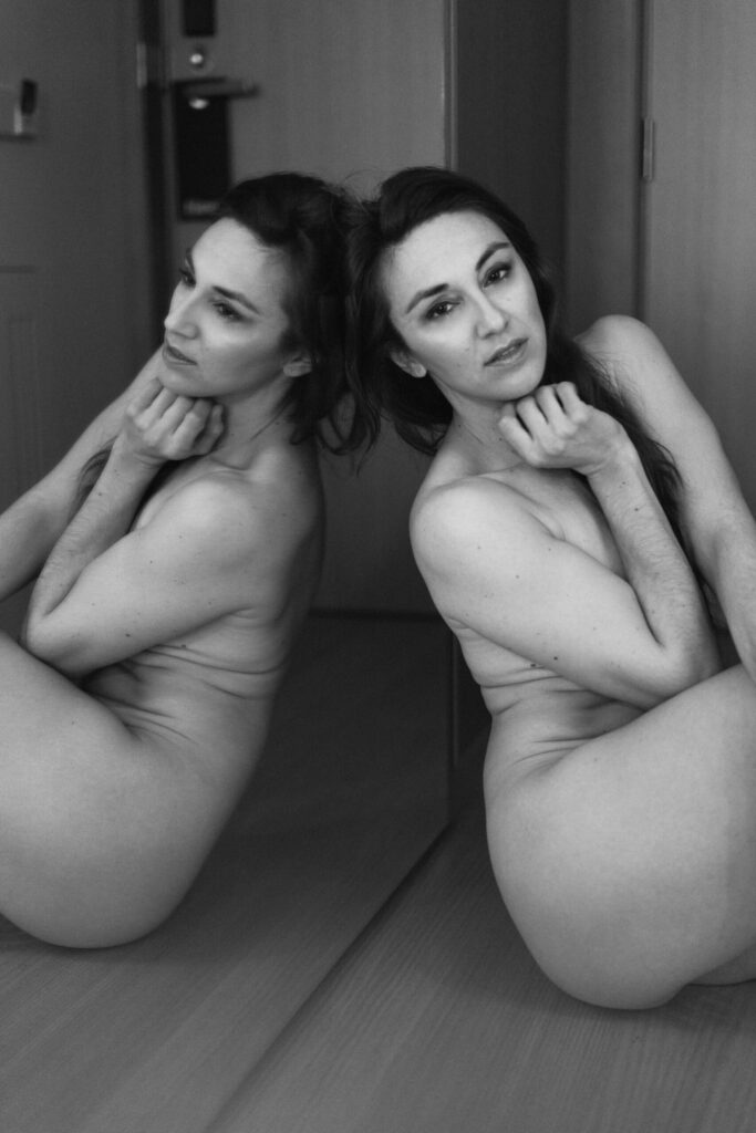 Intimate photo shoot