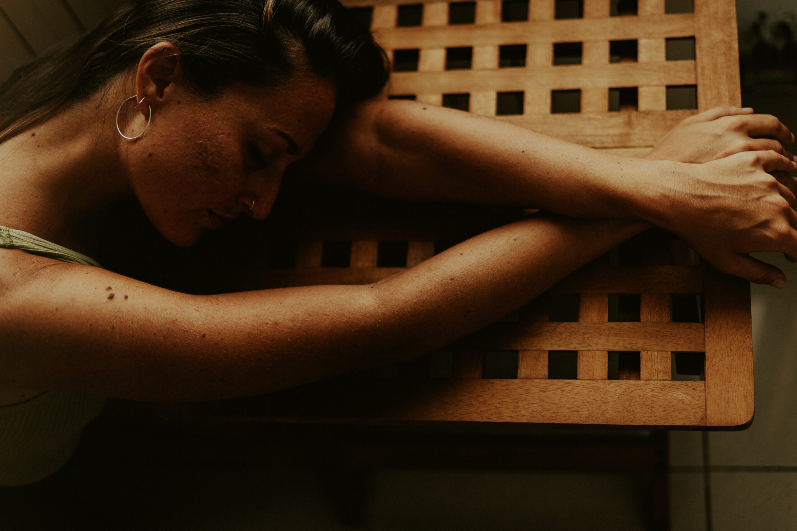 Intimate photo shoot