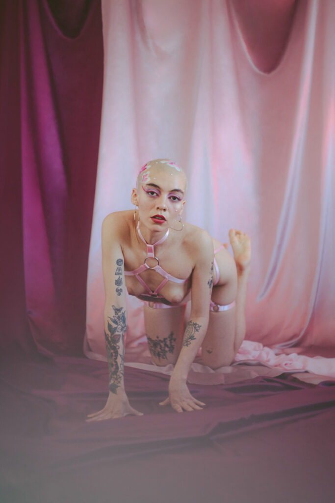 Sesión de fotos íntima en estudio