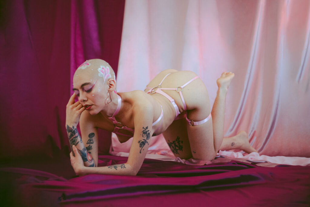 Sesión de fotos íntima en estudio