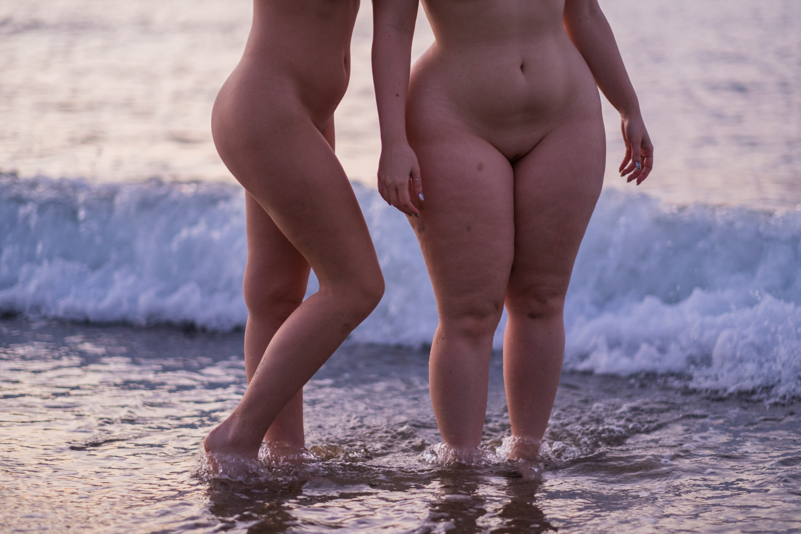 Nude photoshoot on the beach. Conscious photography workshop 