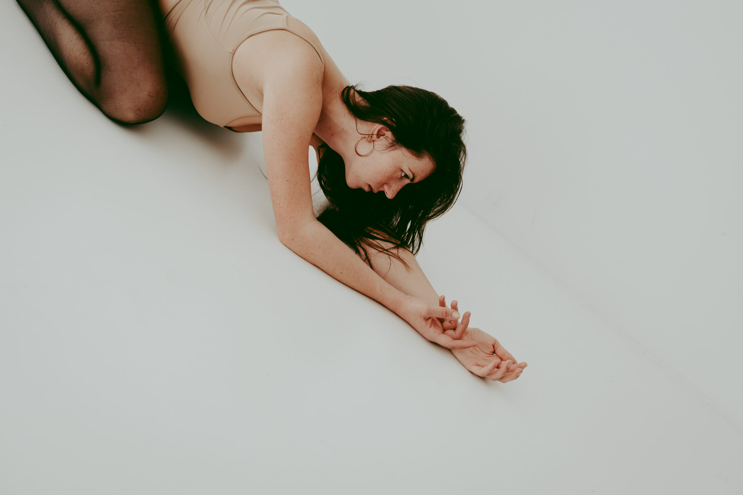 Workshop on conscious nude photography