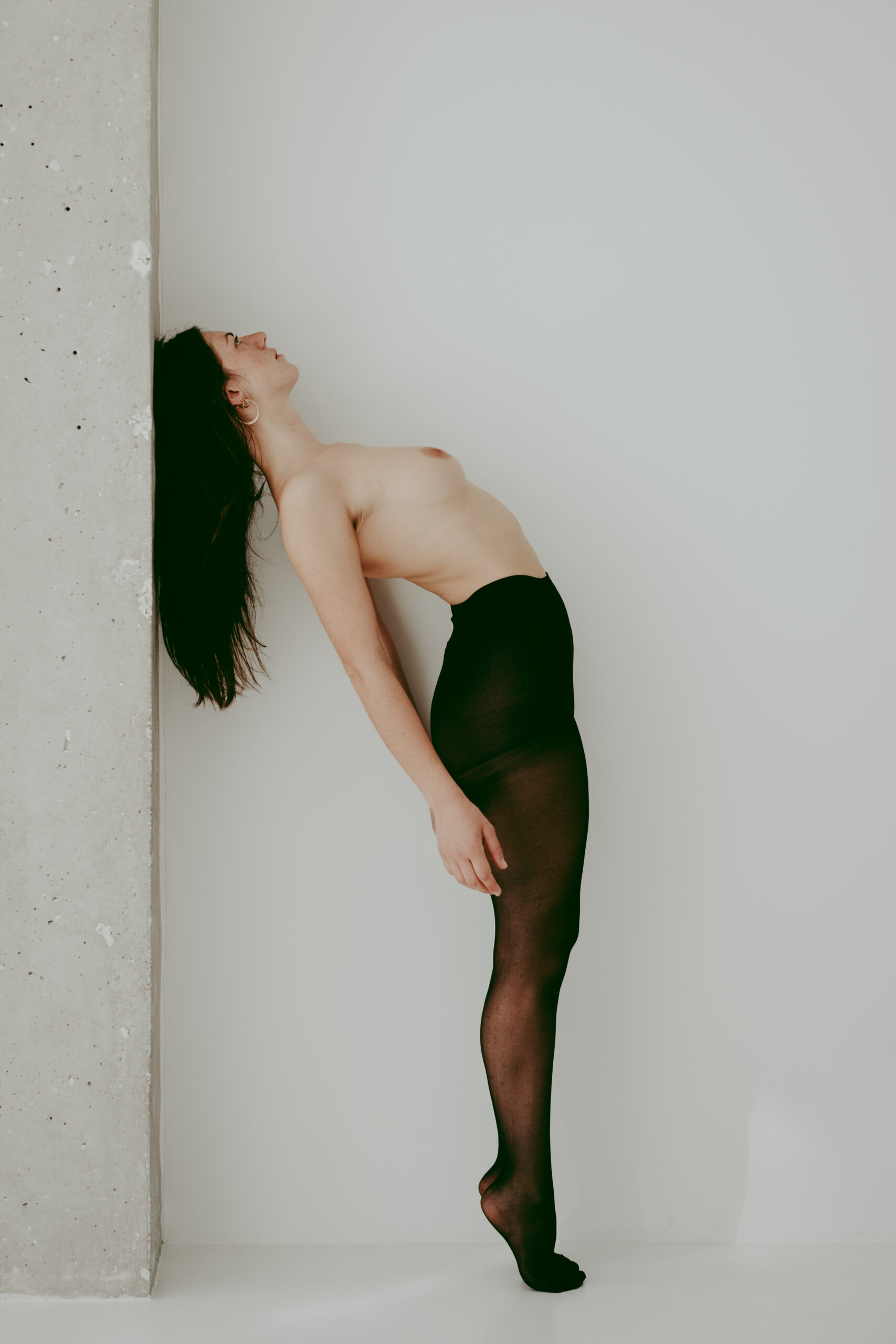 Workshop on conscious nude photography