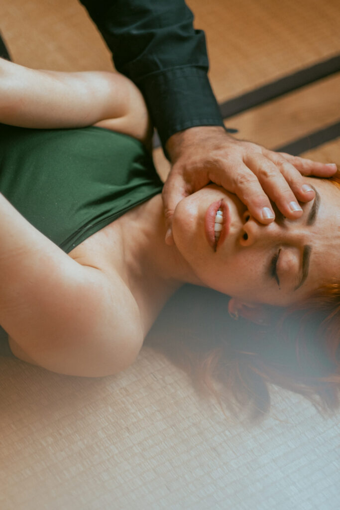 Intimate shibari session