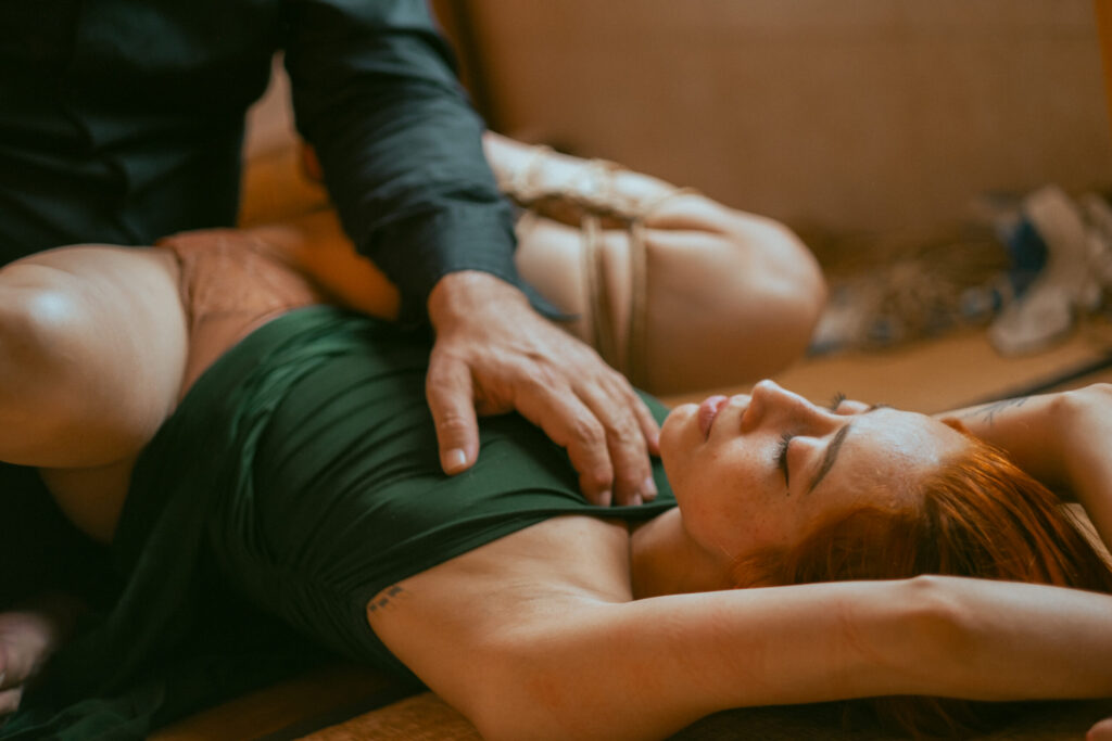 Intimate shibari session