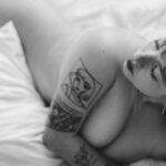 Sesión de fotos de desnudo en estudio